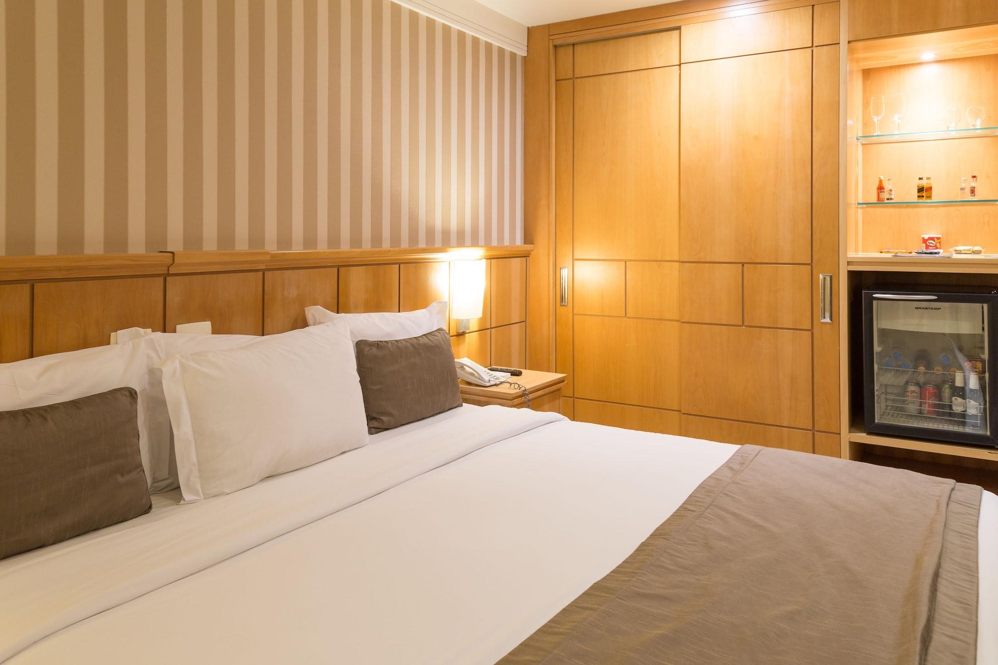 Astoria Palace 4*