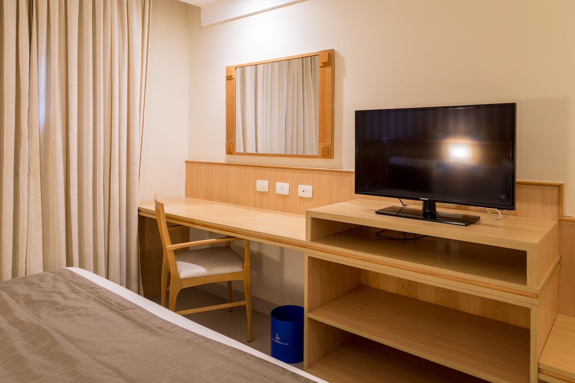 Astoria Palace Hotel 4*